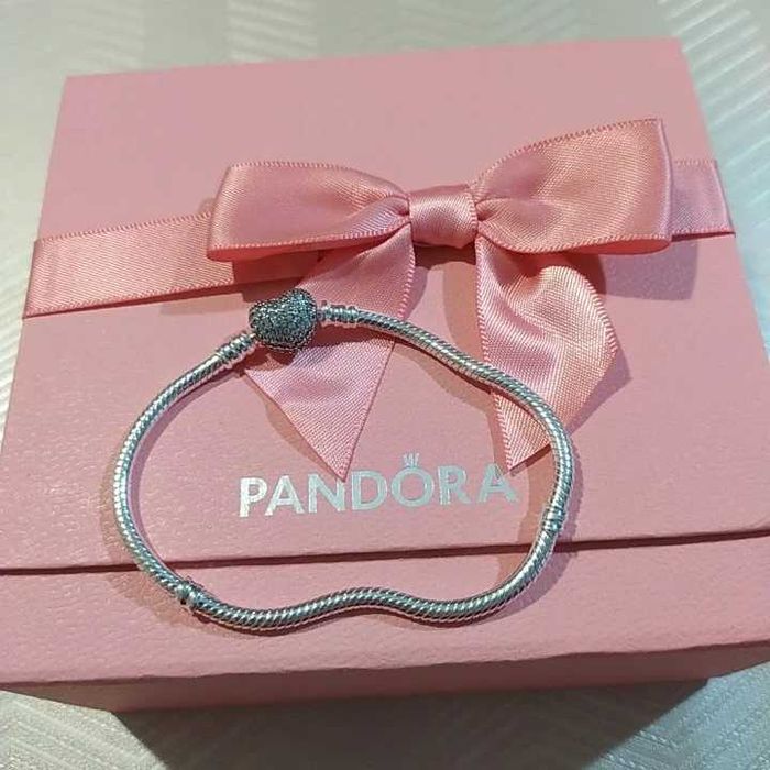 Brățară argint 925 cu lanț clasic și forma inimioara