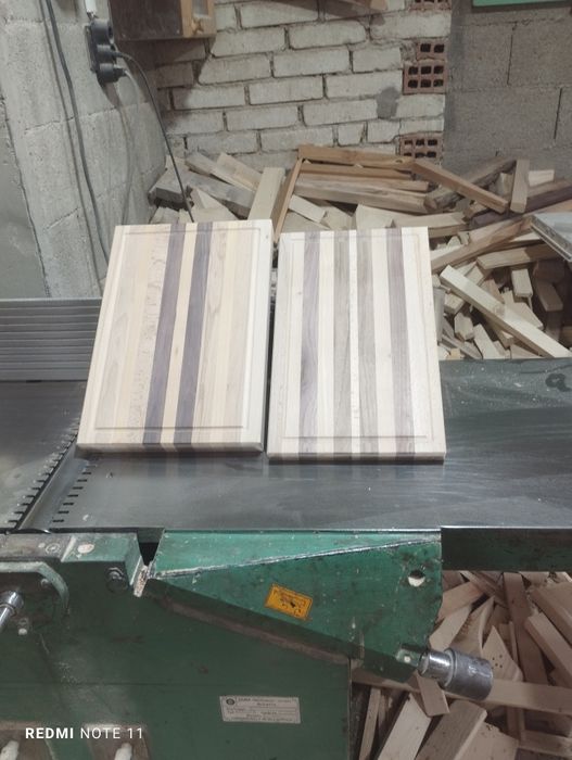 Дъски за мезета и сервиране