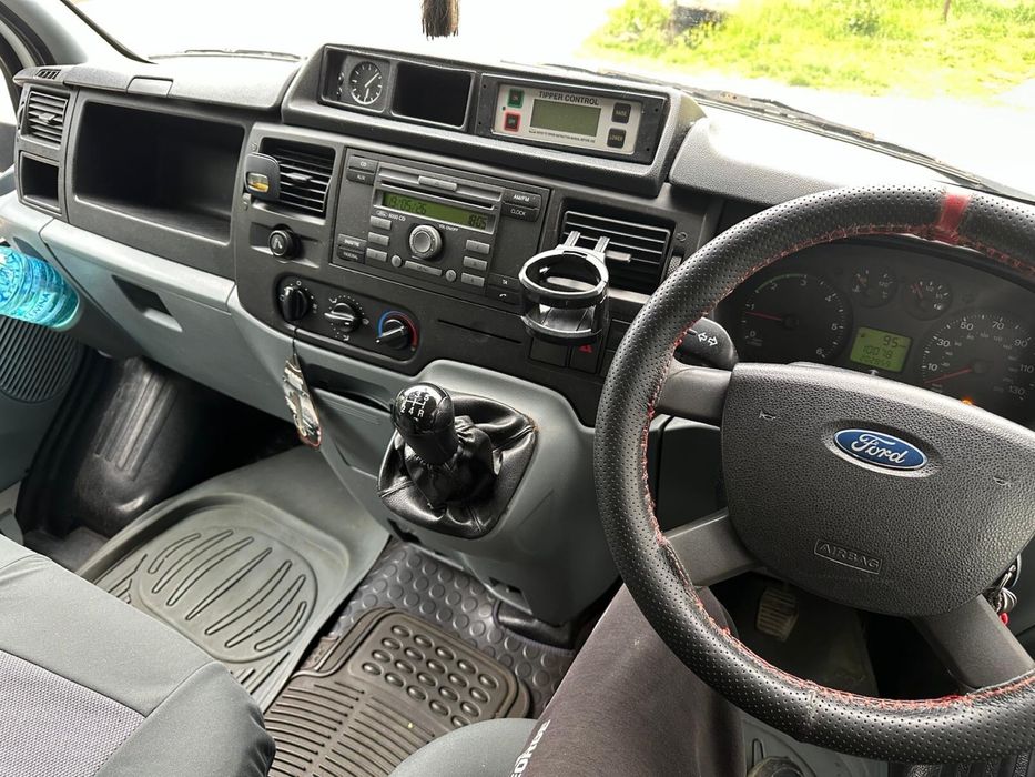 Vand Ford Transit MK7, volan pe partea dreapta