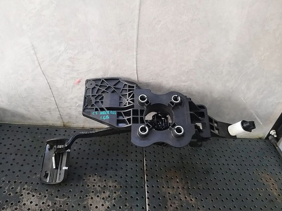 Pedala frana 1.6 b citroen c5 aircross 980799458000 9833339280 9833339280