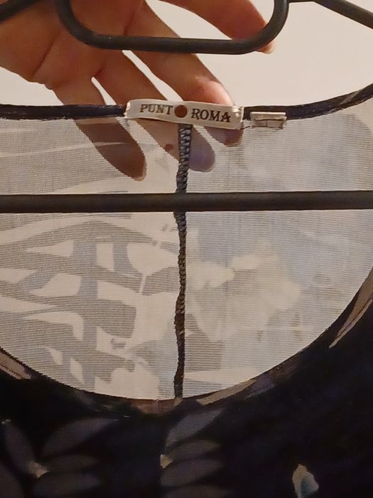 Rochiță din tiul dama