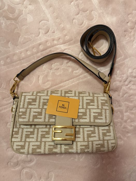 Дамска чанта Fendi