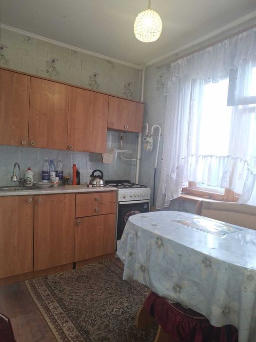 Продам 2 ком квартиру в СКГУ