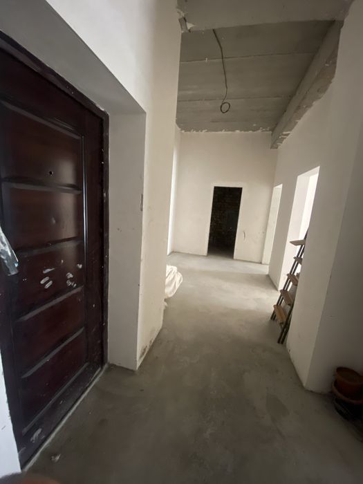 Kvartira 120kv 4xona keles kirp