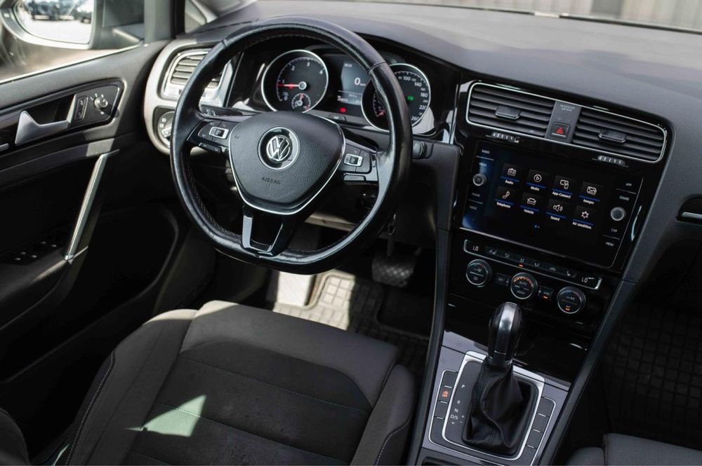 VOLKSWAGEN Golf 2018 — imagine 4