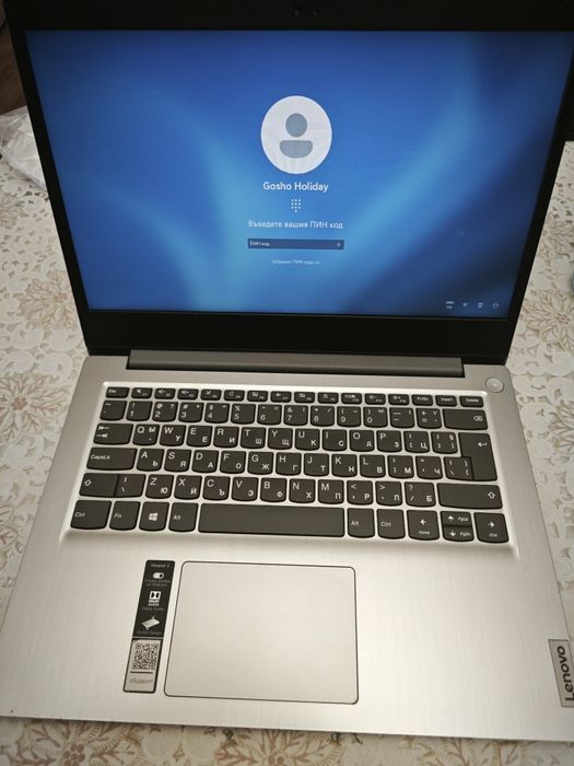 Лаптоп Lenovo Ideapad 3 81w0 14