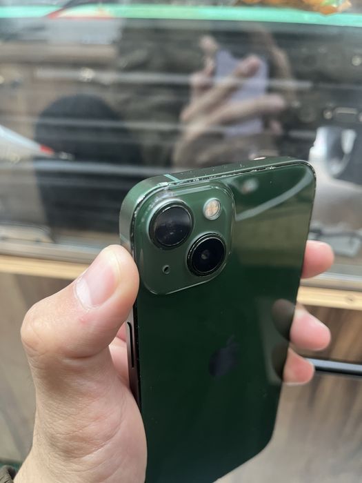 Айфон 13 128гб.