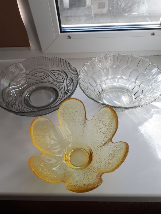 Вазы под фрукты и салаты стекло