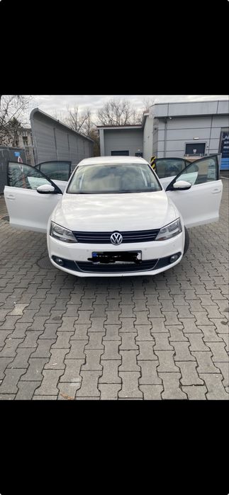 VW JETTA 2012 1,6 TDI, doar 50.000 km, de la unic proprietar