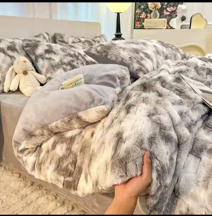 Покрывало с наволочками меховое теплое
