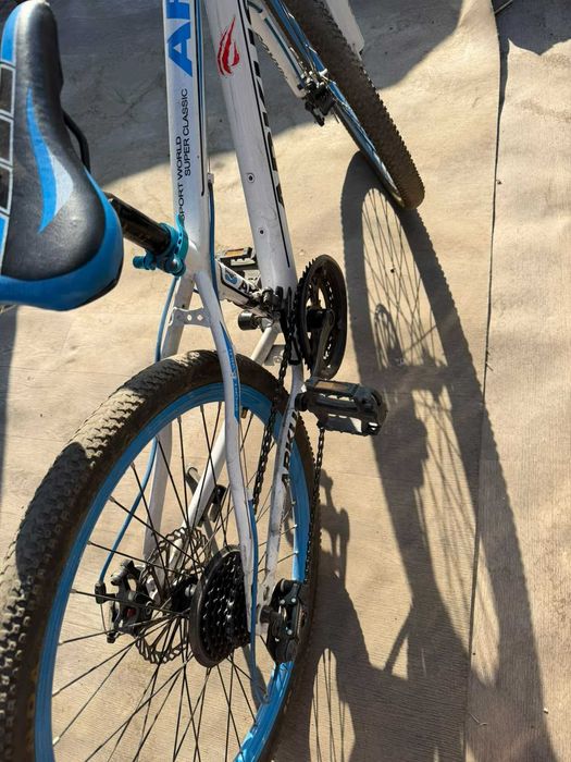 подростковый горный велосипед (MTB) марки Arkus