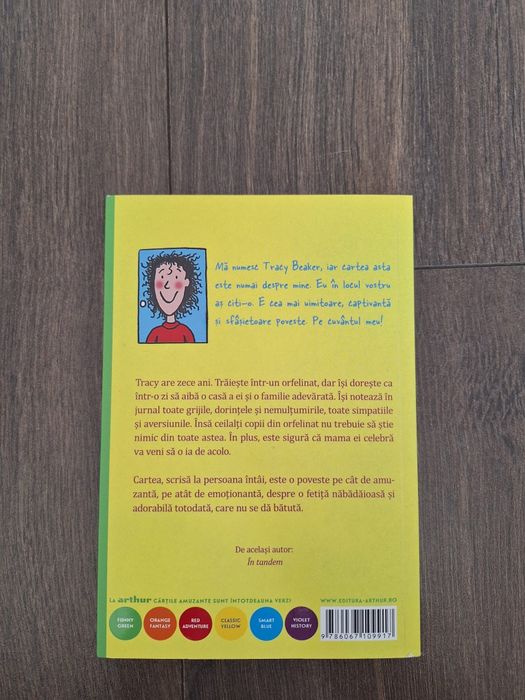 Vând cărți pentru copii