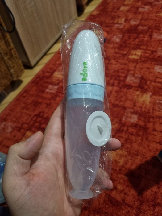 Lingura bebe noua