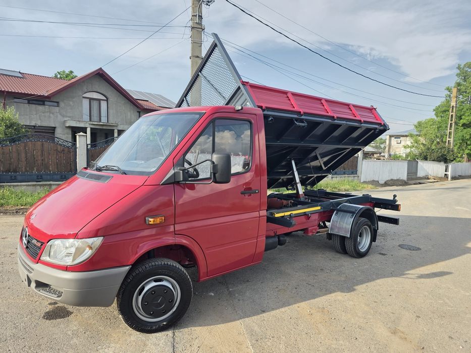 Mercedes sprinter basculabil 3 parti pe cutie. Impecabil!