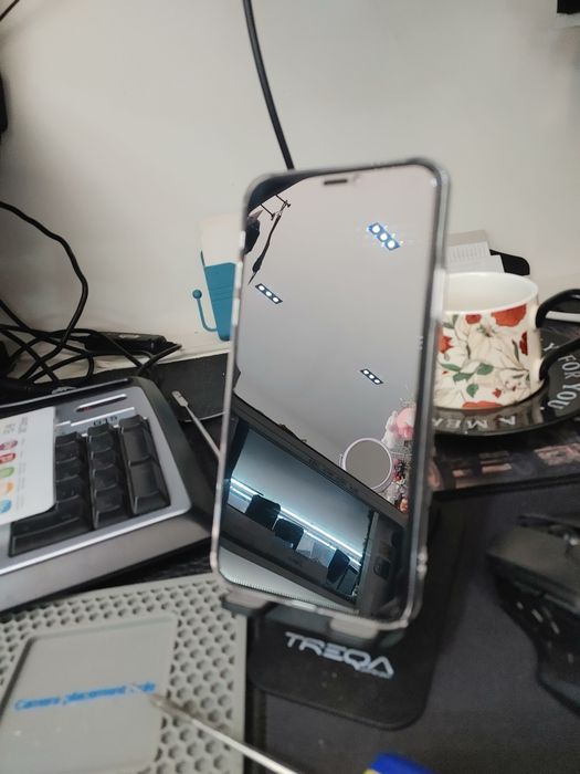 Iphone X 64gb tezda sotiladi