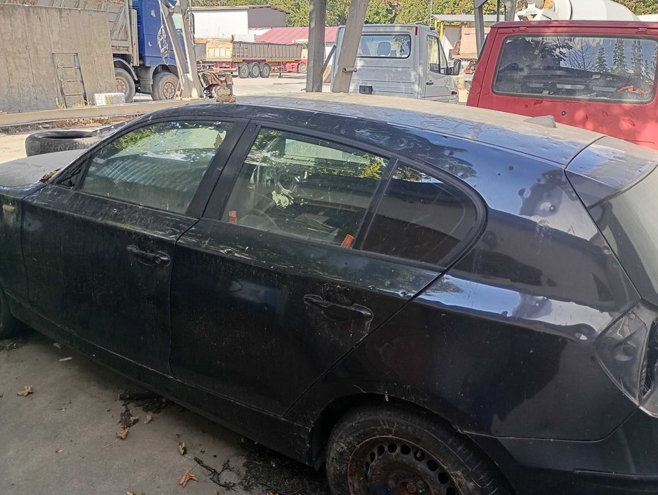 Автомобил BMW 120 На Части