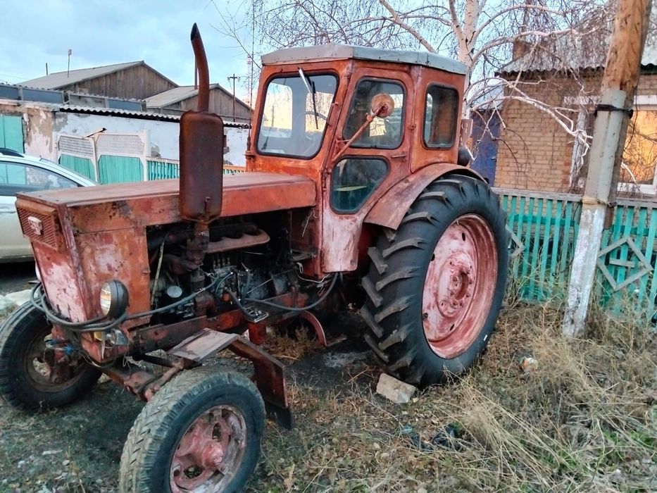 Продам трактор т40