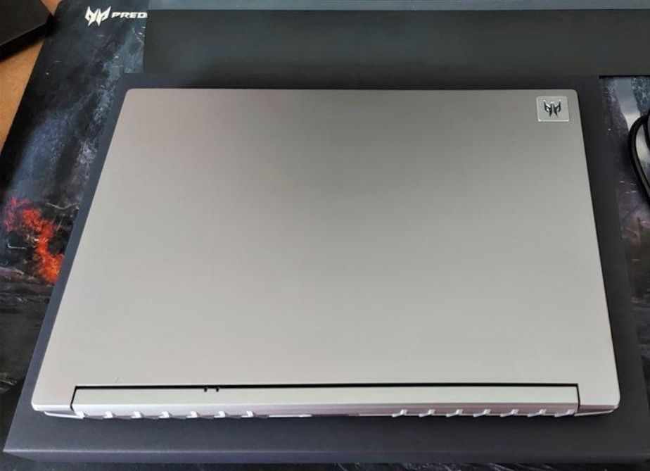 Acer Predator Triton 300 SE – RTX 3060, като нов + кутия