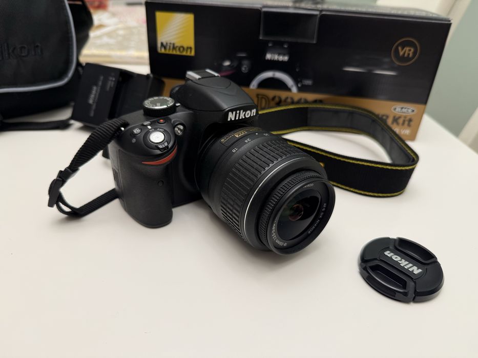 Nikon D3200 + Nikon 18-55mm + Geanta Nikon