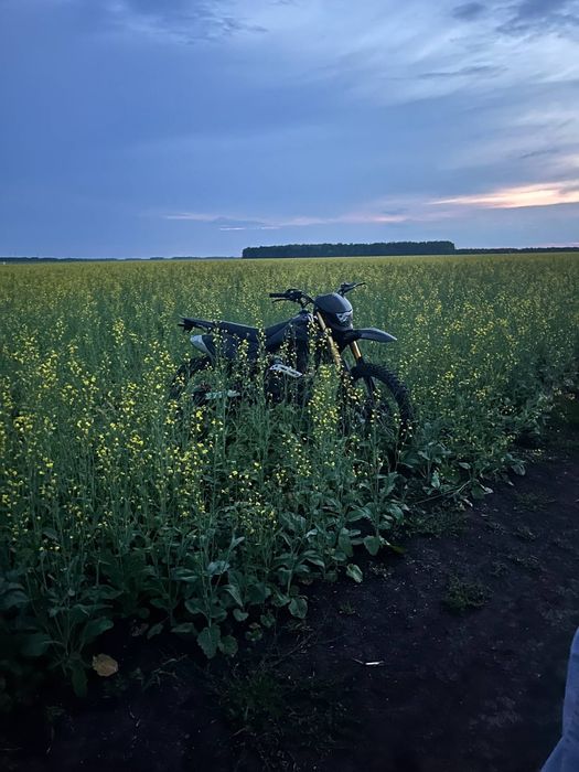 Продам эндуро 300