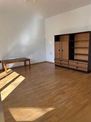 Дава се под наем Двустаен апартамент в София, Лозенец - 78 кв.м за 648.21 € - Снимка #2