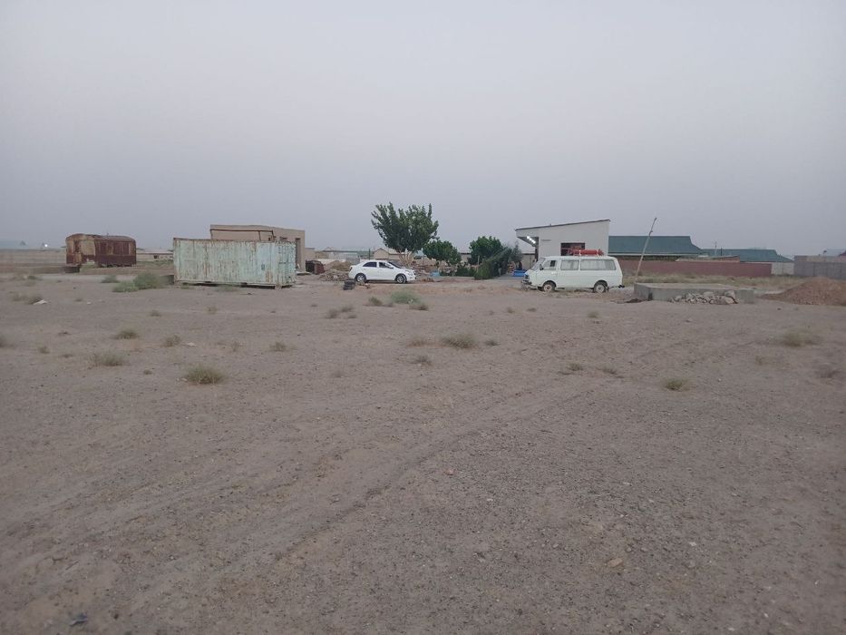 Yer sotiladi kelishilgan narxda