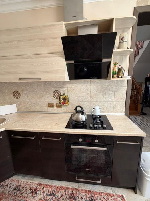 Продается кухонная мебель
