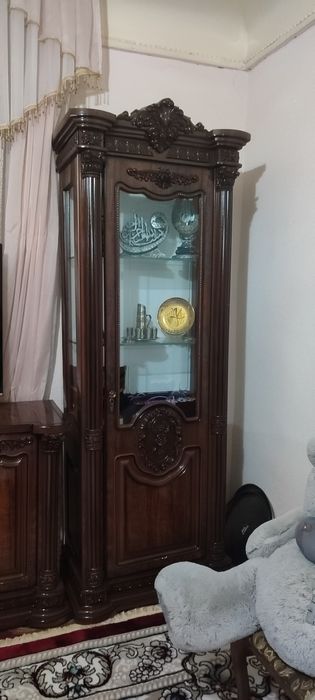 Дубайский Горка мебель сотилади без телевизор