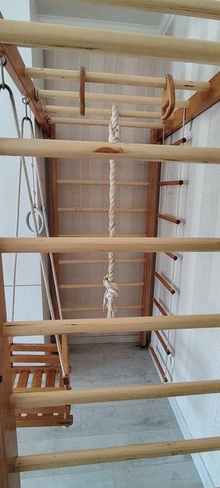 Игровая детская качели