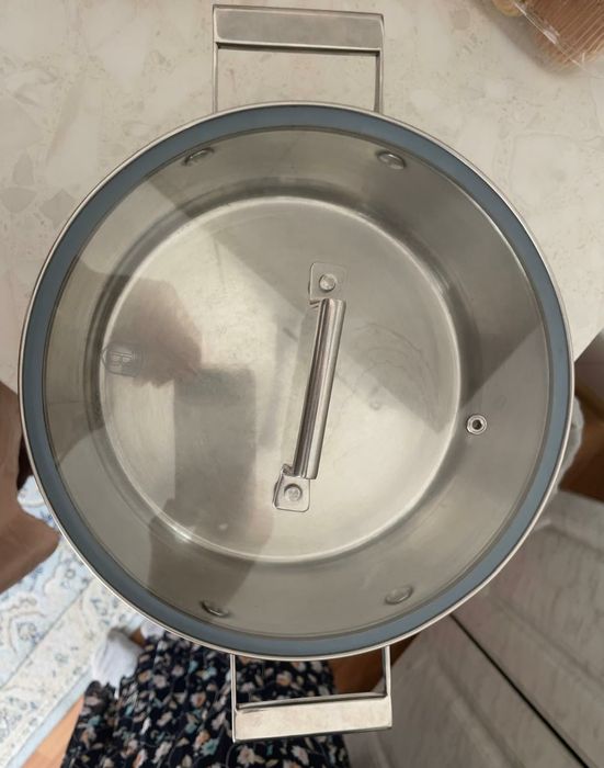 Срочно Кастрюля нержавейка