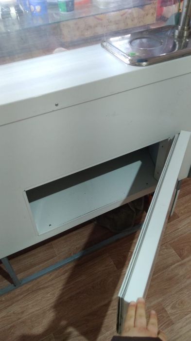 Продам морозильную витрину