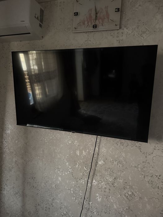 Srochna sotiladi SMART TV MOONX