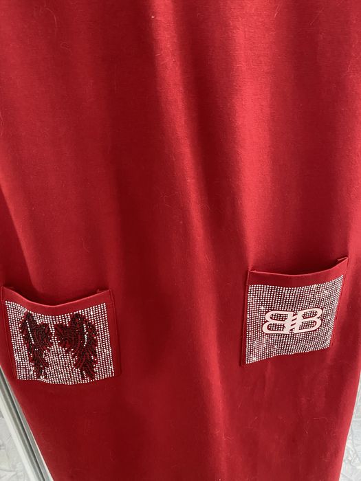 Продам новое платье