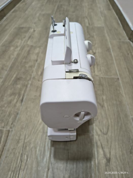 2 броя Шевни машини