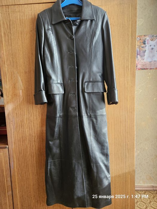 Плащ женский кожаный 42-44