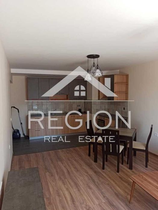 Дава се под наем Тристаен апартамент в Варна, Лятно кино Тракия - 90 кв.м за 648.21 € - Снимка #1