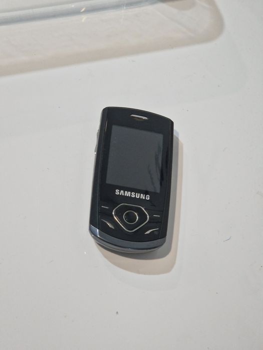 Telefon pe sina perfect funcțional