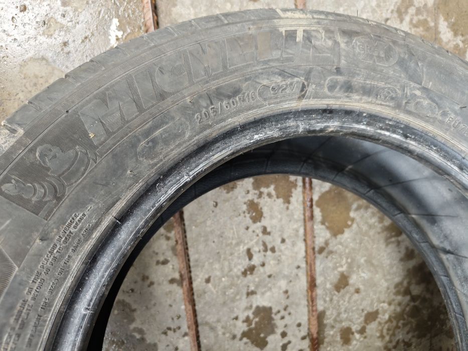 205/60/16 Michelin Energy +