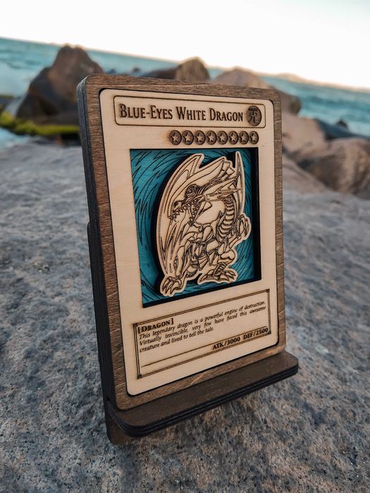 3D Дървени Карти / Yu-Gi-Oh! / Pokemon / MTG (20 € / бр.) + Стойка и кутия