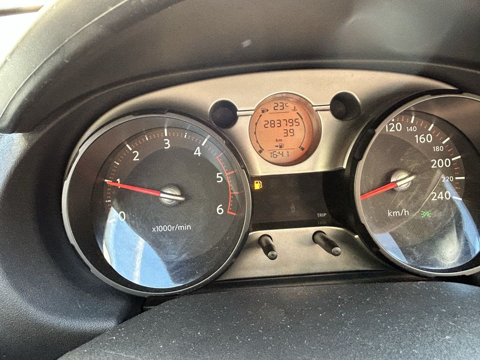 Vând Nissan Qashqai 1,5 dci