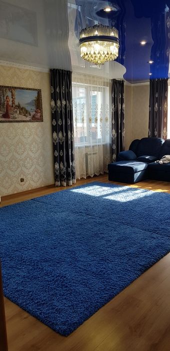 Продаётся коттедж .Центр города.