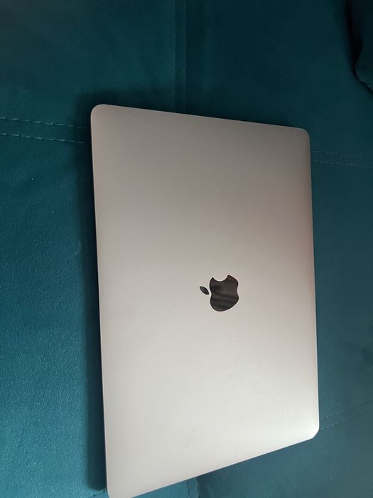 MacBook Air M1 ecran defect – 8GB / 256GB – Space Grey