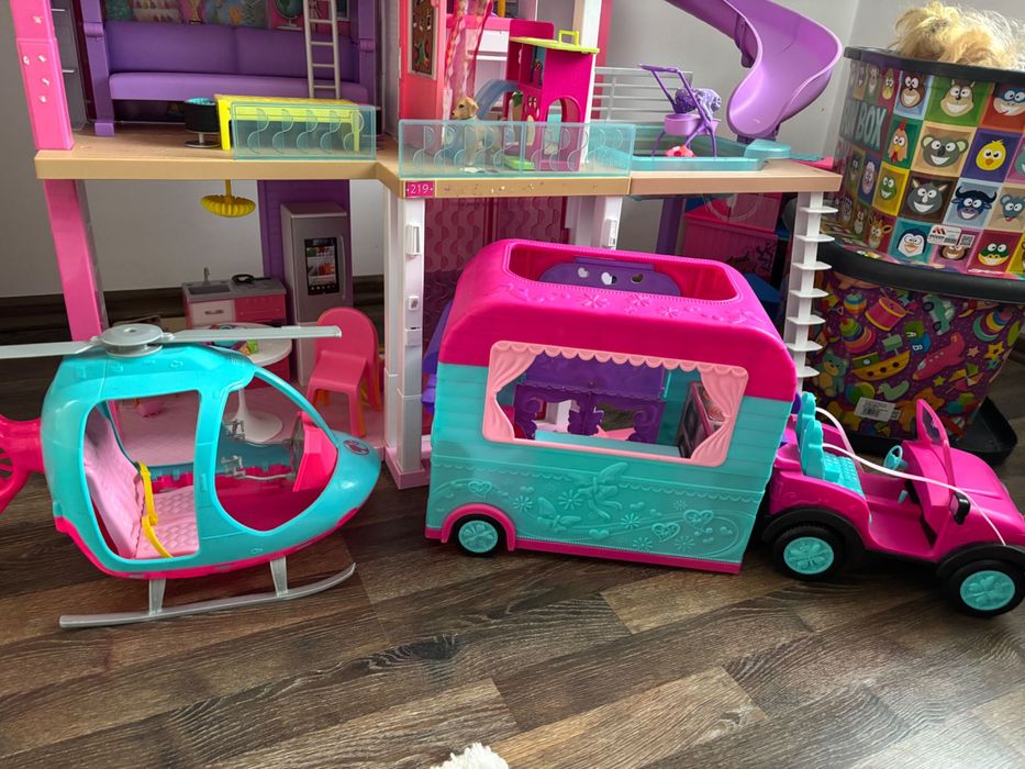 Casa de papusi Barbie Traumvilla 117/39/102 cm