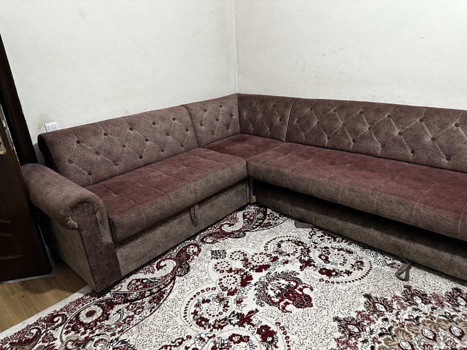 Мягкий мебель диван угалок