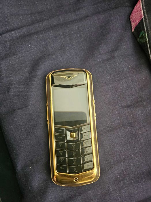 Vertu constellation телефон