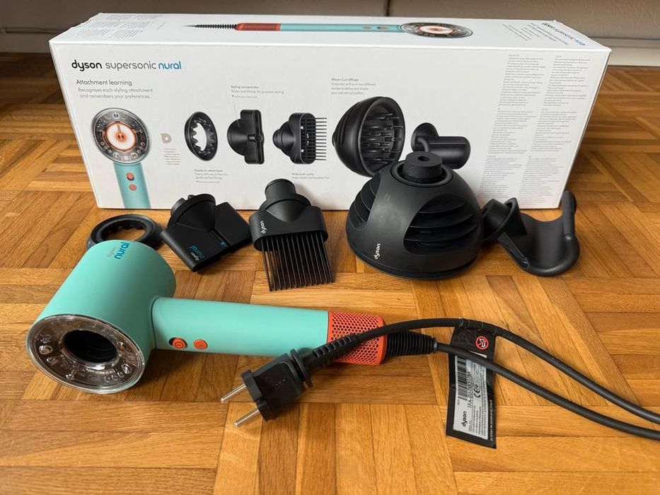 Сешоар Dyson Supersonic Dyson Nural HD16 cyan професионалнен дайсън