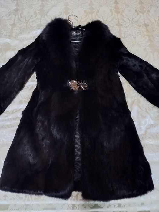 Shuba sotiladi (naturalniy mehlari)