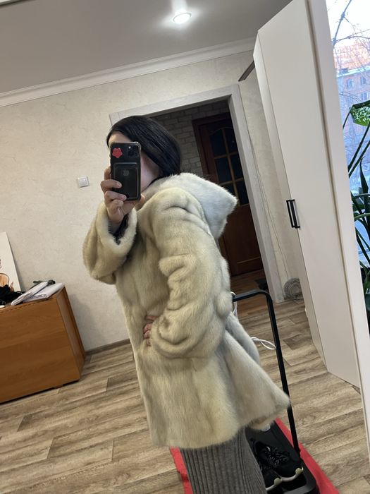 Шуба норковая женская