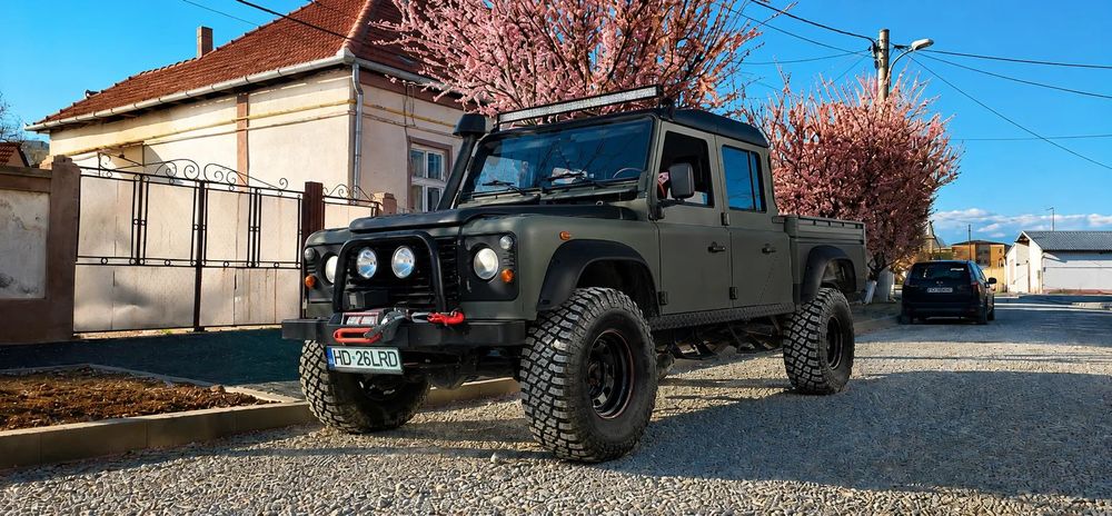 Land Rover Defender 2006 diesel, 21.454 € — imagine 1