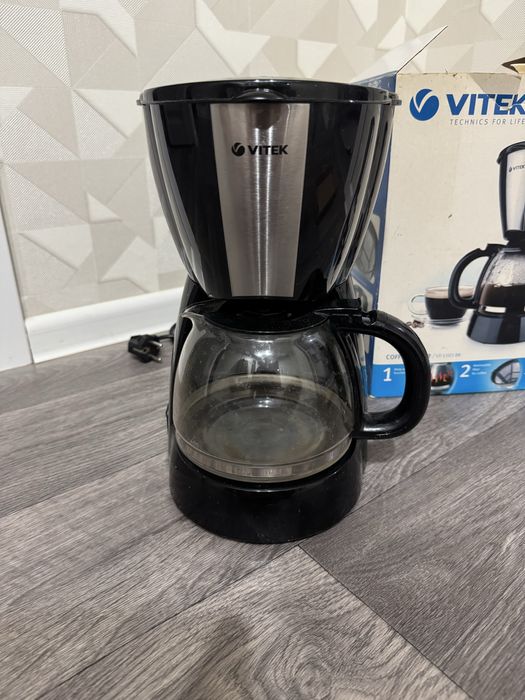 Продам кофеварку